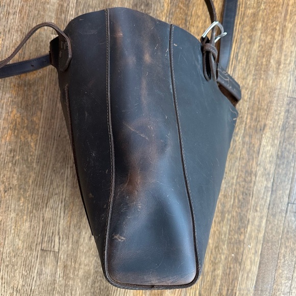 Saddleback Everyday Leather Tote - Picture 9 of 14